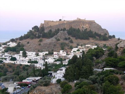 38.lindos miestelis.jpg