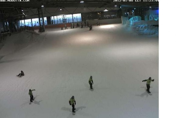 snowarena3.JPG (28.78 KiB) Peržiūrėta 445679 kartus(ų) snowarena3.JPG