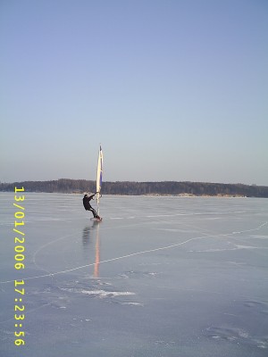 S2020302.jpg