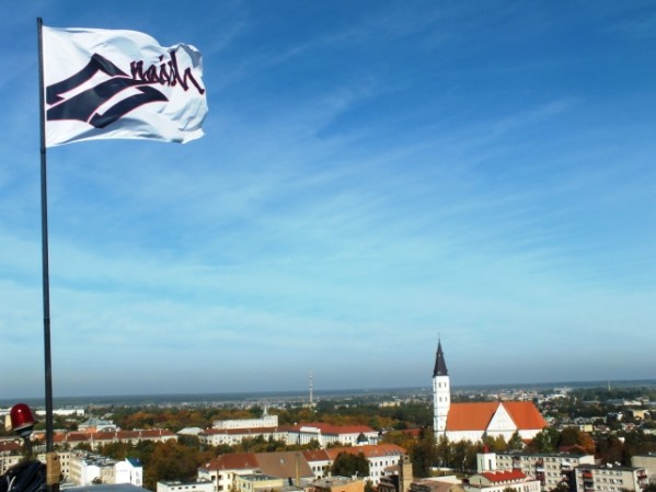 VELIAVA NAISH13.jpg