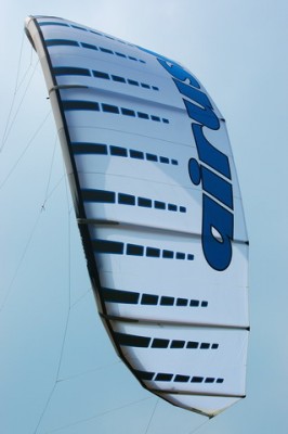 Airush Halo 10.jpg