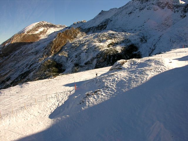 ilgas kelias i kalnus
