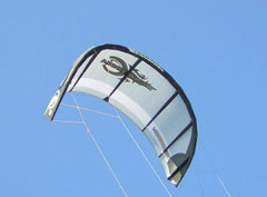 pripuciamasis aitvaras
